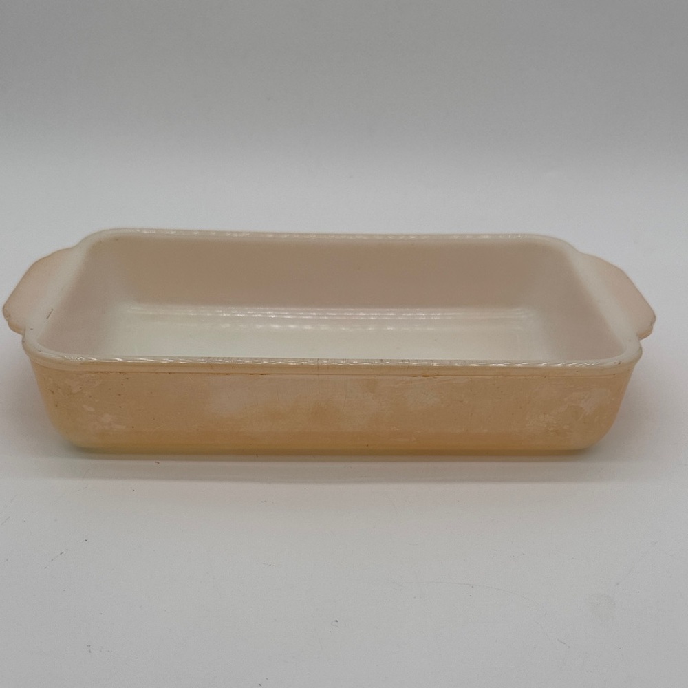 Fire King Peach Lustre 1 1/2 Qt Casserole Dish #410
